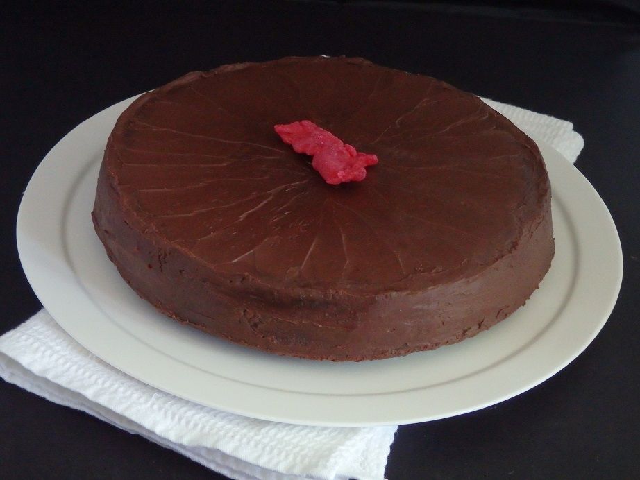 Gateau Au Chocolat Et A La Betterave Nappage Au Chocolat Le Blog De Michelle Plaisirs De La Maison