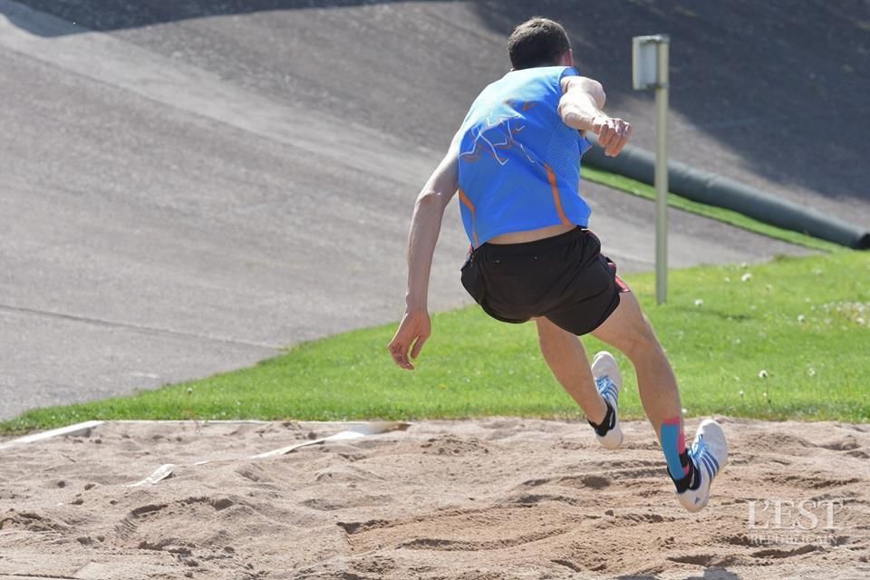 Matthieu de dos !!!!