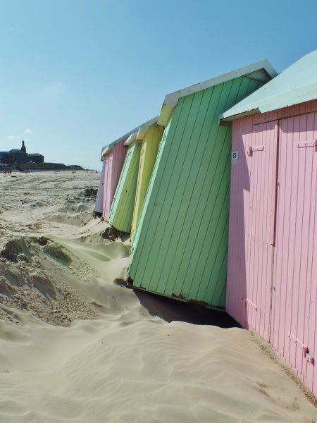 LA PETITE HISTOIRE DES CABINES DE PLAGE DE BERCK SUR MER