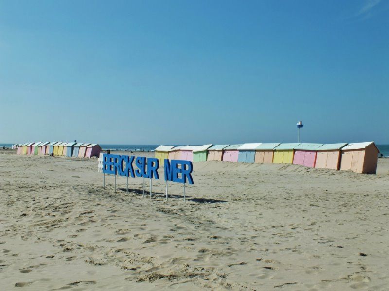 LA PETITE HISTOIRE DES CABINES DE PLAGE DE BERCK SUR MER