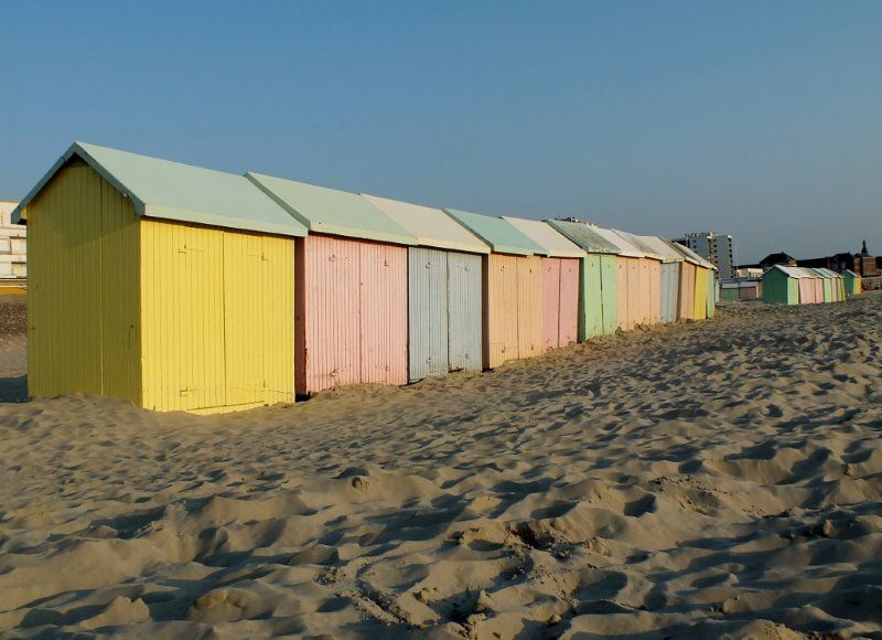 LA PETITE HISTOIRE DES CABINES DE PLAGE DE BERCK SUR MER