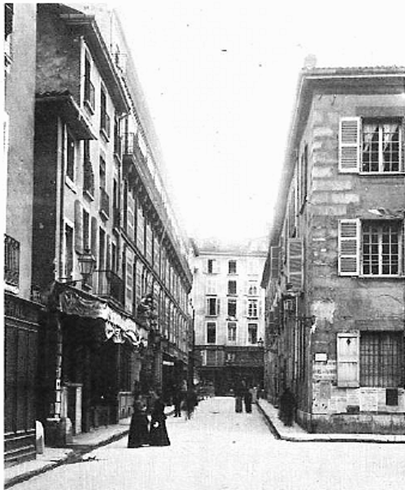 Ancienne rue de la halle devenue rue de la république