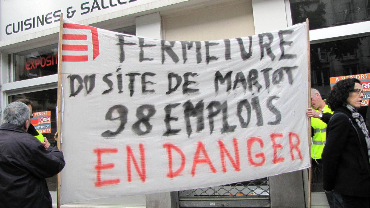 Les manifestants dans les rues de Rouen