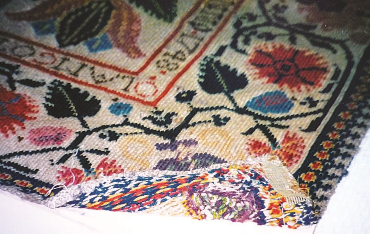 Détail d'un tapis tricoté de 1748 à voir au Musée de l'Oeuvre Notre-Dame à Strasbourg.