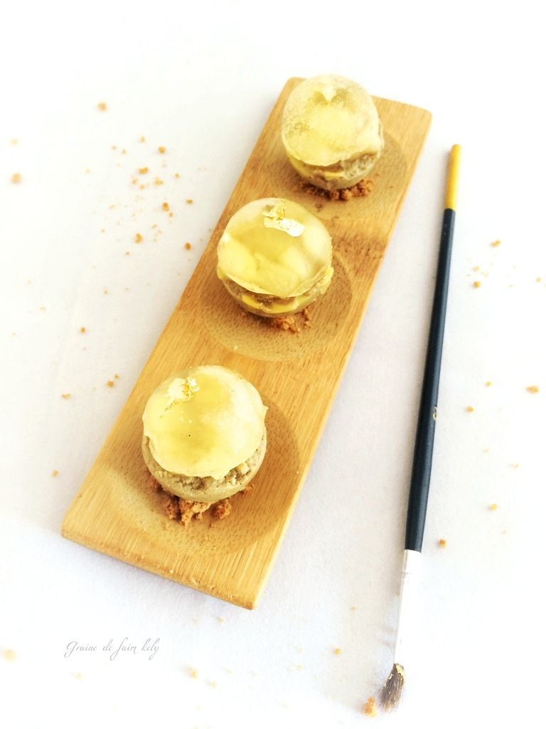 Délice de foies de volaille au Riesling, gelée de Sauternes et sa brunoise de poires