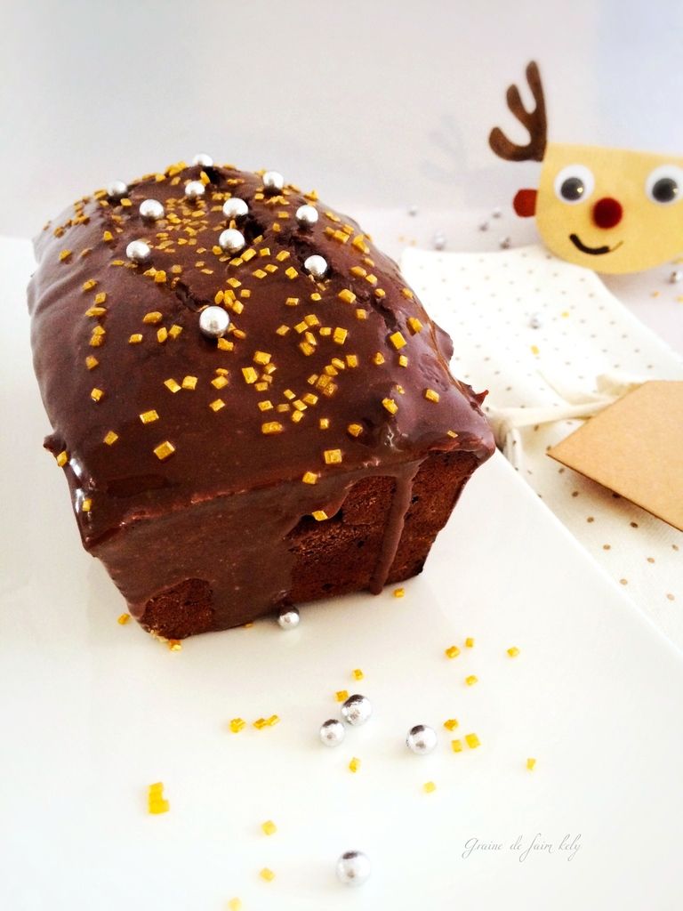 Christmas surprise cake