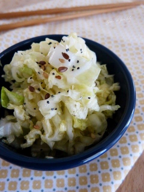 Salade de chou chinois à la japonaise 