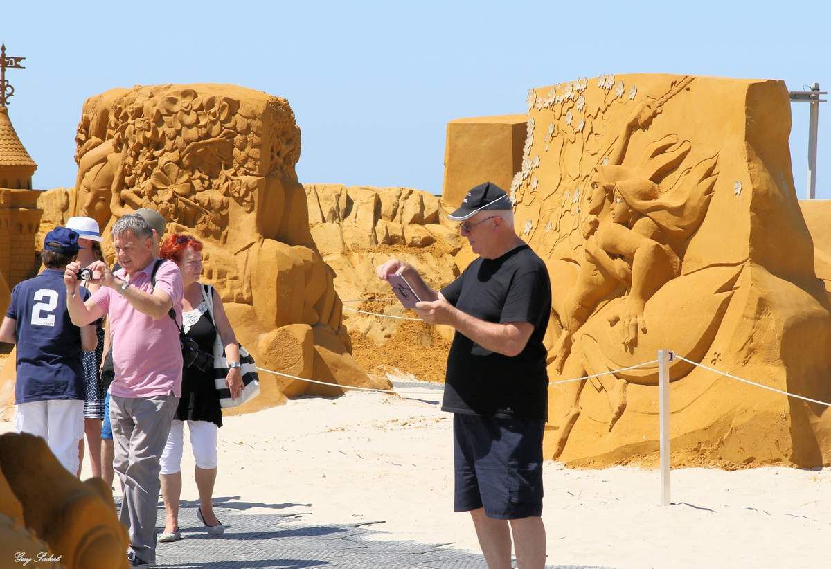 Festival de sculptures sur sable 2015 : c’est la «Fête Givrée » au Touquet-Paris-Plage et à Ostende