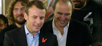 Xavier Niel, le patron de Free avec ses copains, Philippe et Macron