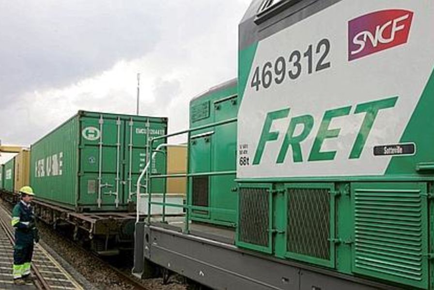 « Les grèves à la SNCF commencent à avoir un impact sur l'économie » selon le ministre de l’Economie, Bruno Lemaire