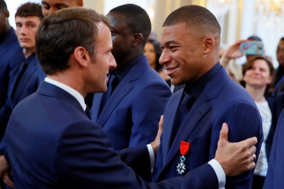 légion d'honneur Macron