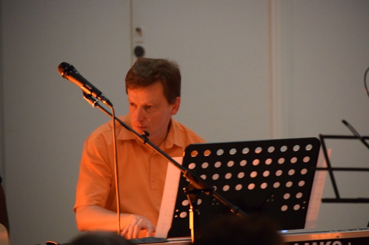 Soirée cabaret animée par Pierre Contat et ses amis