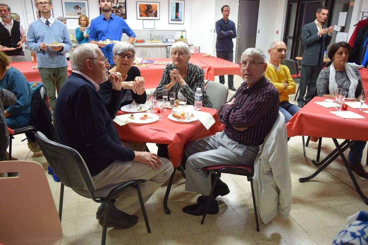Soirée cabaret animée par Pierre Contat et ses amis