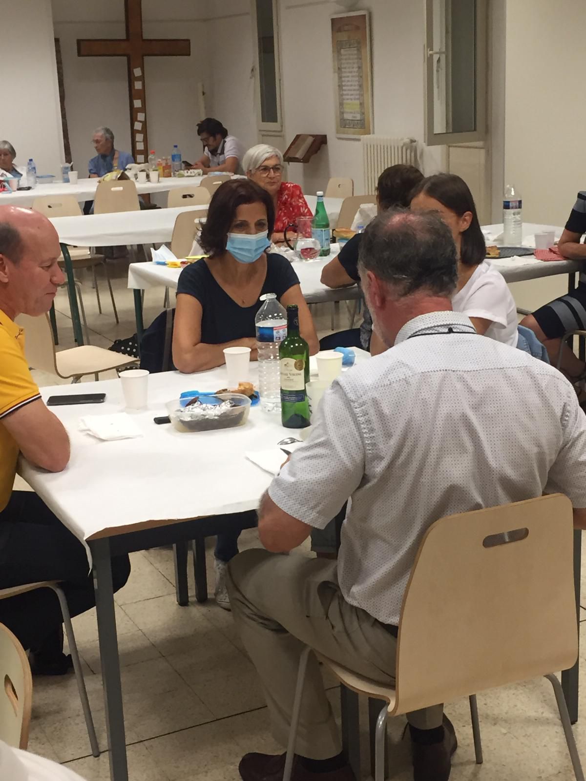 Un repas partagé respectant les consignes sanitaires a eu lieu samedi soir à la Maison Saint François. 
