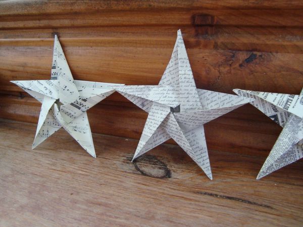 Etoiles de Noël en origami - Graine de Scrap
