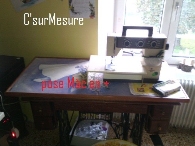  sur l'endroit = pour poser une machine à coudre en +, si besoin !