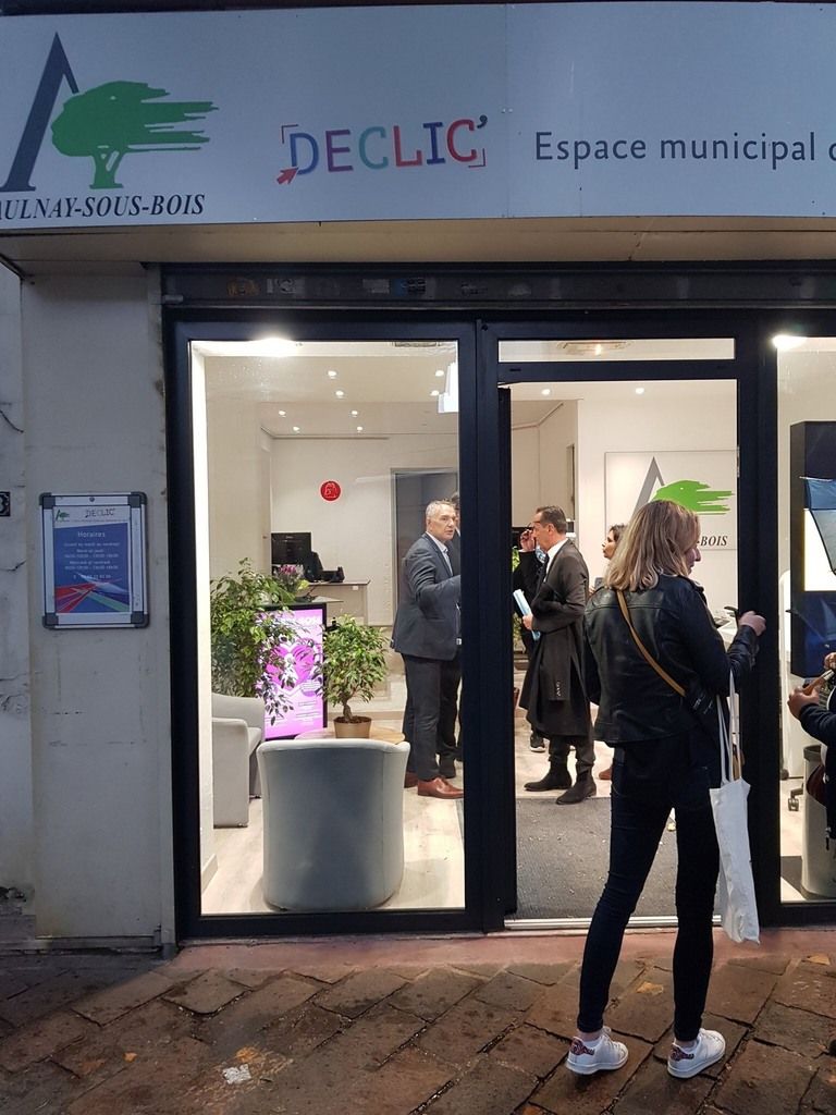 Patrick Vignal, député La République En Marche, salue le dynamisme des commerces à Aulnay-sous-Bois