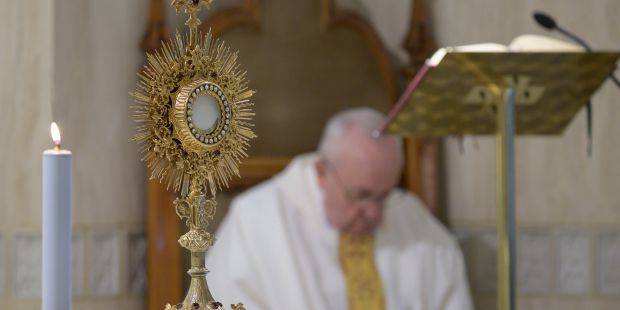 Ce soir, le pape François va unir toute l’Eglise pour une prière extraordinaire