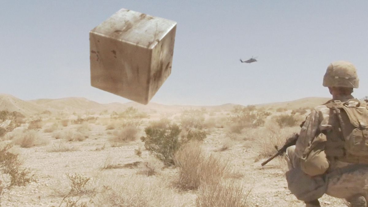 Giant Monolith UFO seen In JORDAN ! Oct 2016