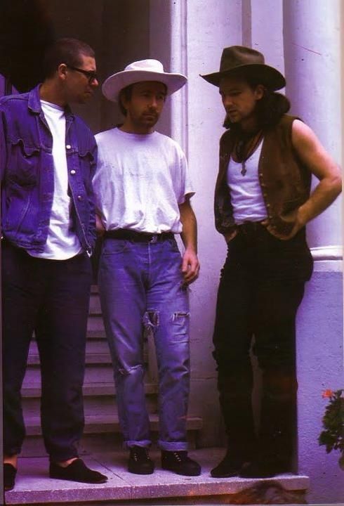 U2 -Adam ,The Edge et Bono -1988