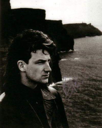 U2 -Bono -Falaises de Moher -Irlande 1984