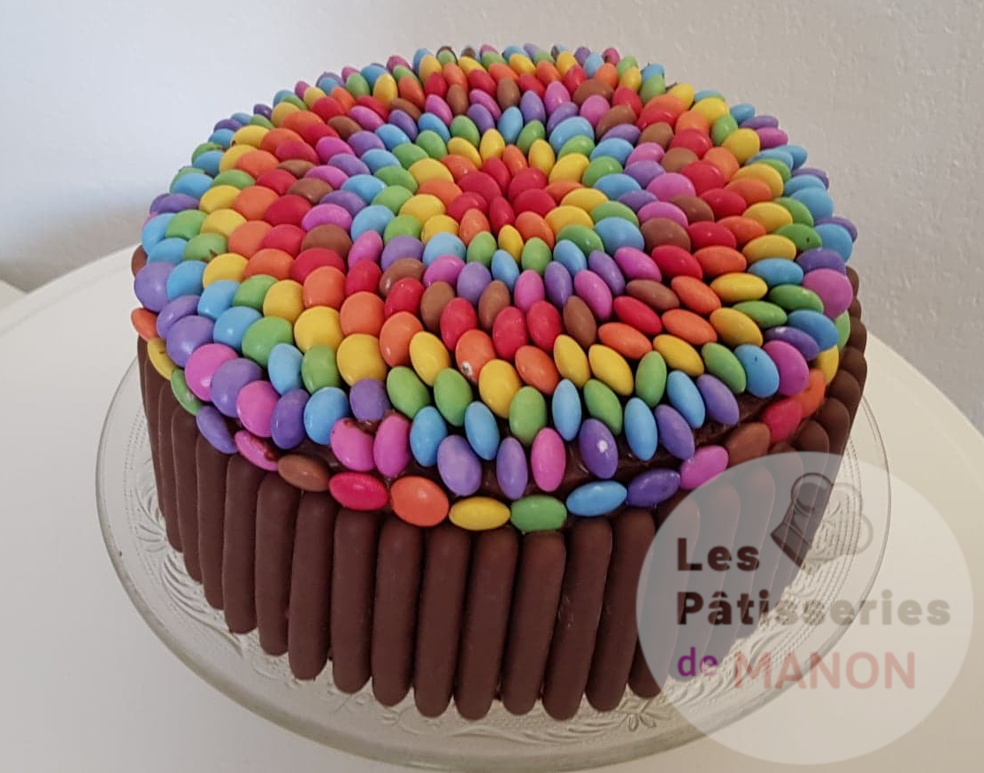 Victoria Sponge Cake Nutella Fingers Et Smarties Les Patisseries De Manon Victoria Sponge Cake Nutella Fingers Et Smarties Les Patisseries De Manon