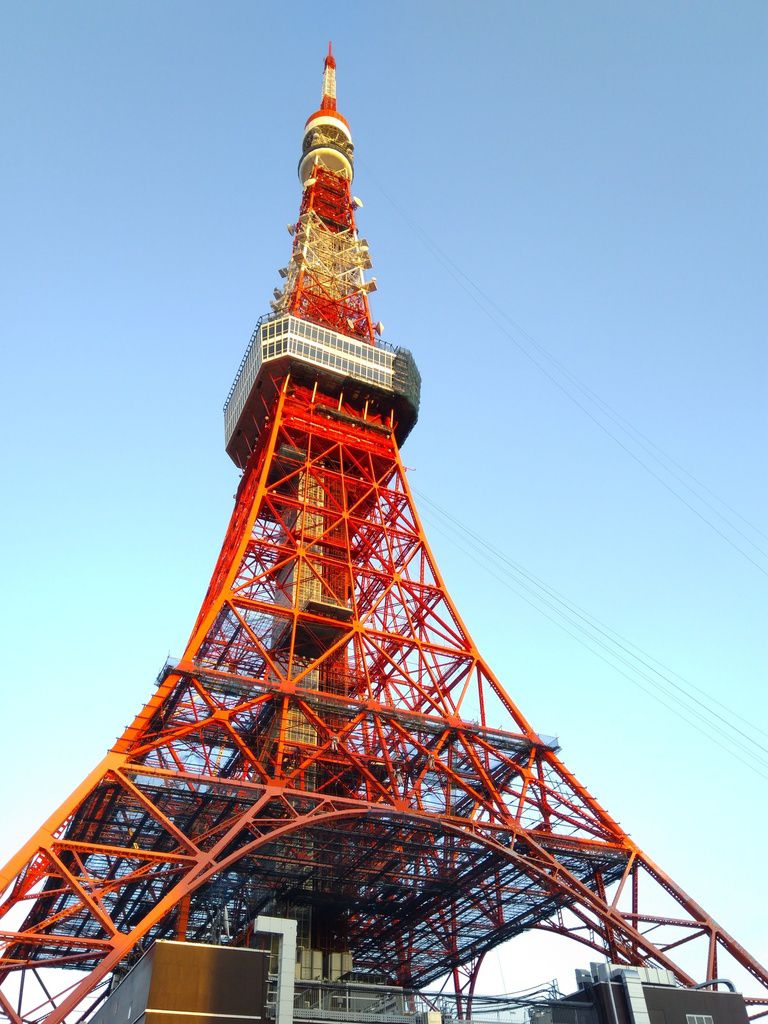la tour eiffel de tokyo