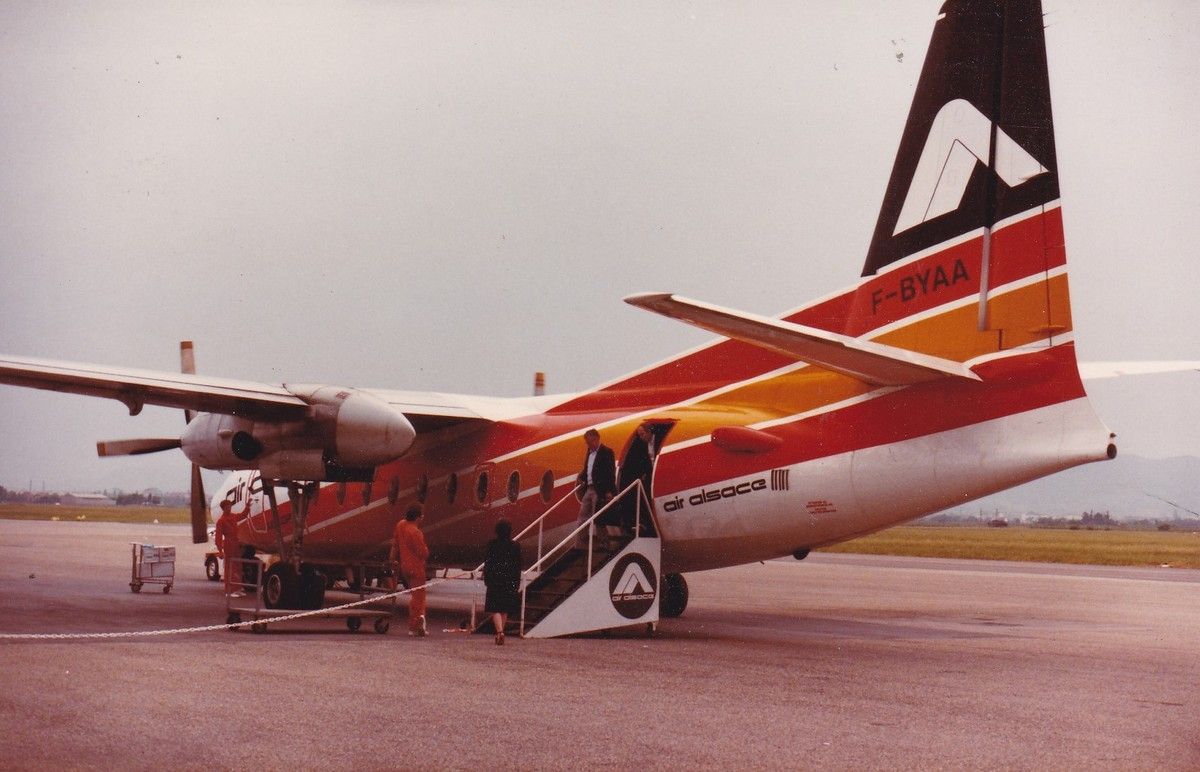 ob_c5d2b4_fokker-27-air-alsace-vue-1-au-sol.jpg