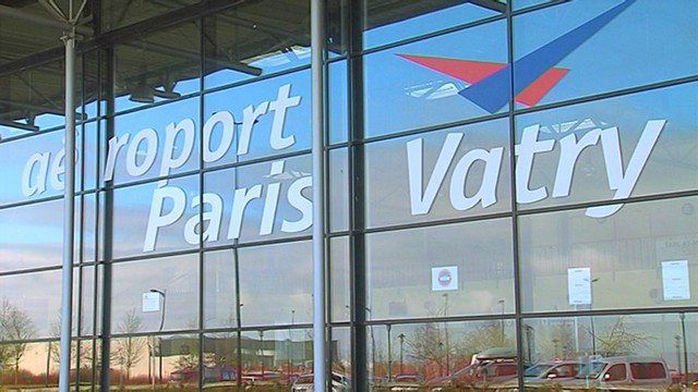 Aéroport de Paris-Vatry: accueil des vols cargos venant de Chine - J ...