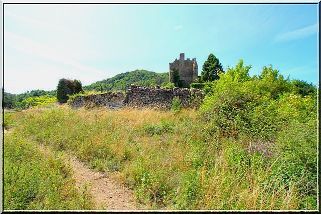 Diaporama château de Peychelard à Lamastre