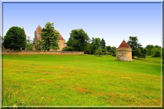Est ce le paradis d'un castellologue amateur ? Est ce le paradis d'un castellologue amateur ?