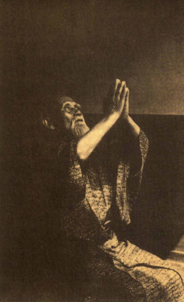 Ueshiba Morihei priere praying Aikido