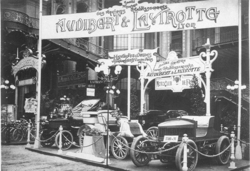 25 janvier 1901 - Première du salon de l'auto au Grand Palais à Paris