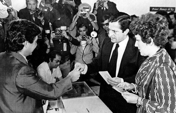 15 juin 1977 - Élections démocratiques en Espagne - Aujourd'hui,  l'éphéméride d'Archimède