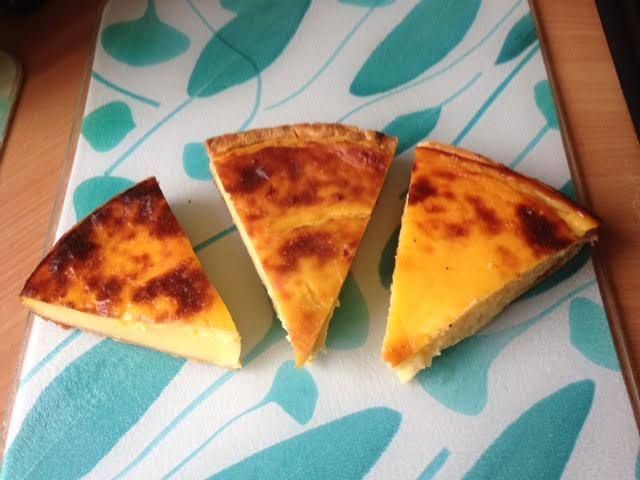 « Alors là, j'en reste baba les gnaces ! Exactement comme une paire de ronds de flan. » me disait une tronche de vin répondant au nom de Nicolas-Brion.