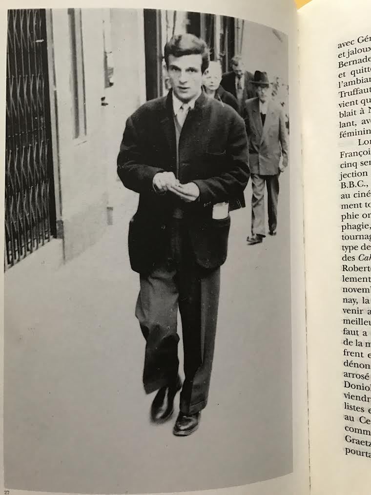 Les seuls critiques qui soient passés à la postérité : les jeunes turcs des Cahiers du cinéma  François Truffaut le chef de bande en tête !