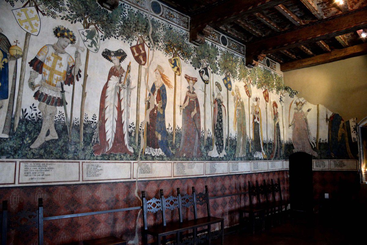 Manta  Castello dei  Marchesi di Saluzzo - Fresques - Photos: Lankaart (c)