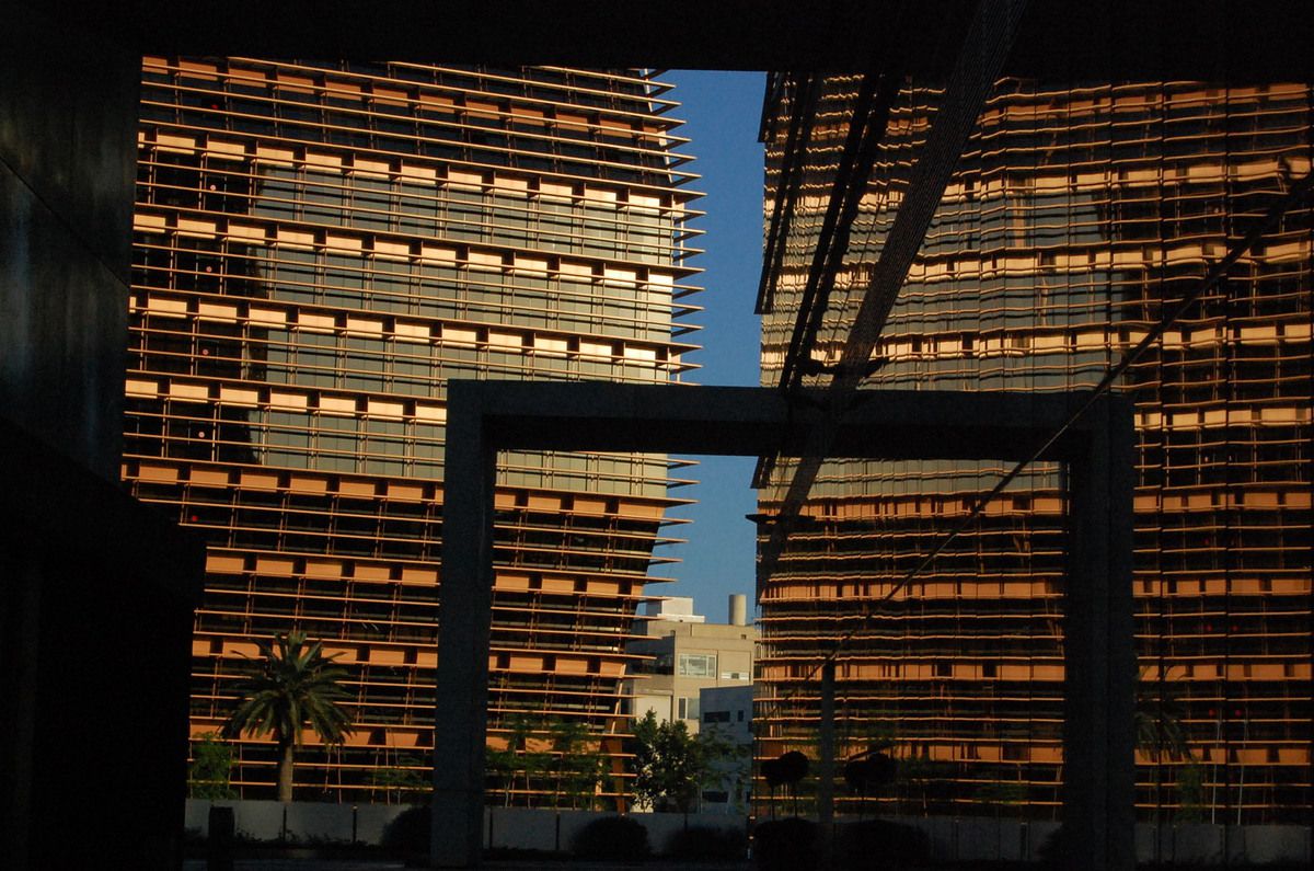  CMT building (2010) designed by architecs Enric Batlle & Joan Roig - Photos: lankaart (c)