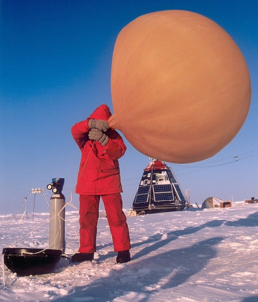 Jean-Louis Etienne - Pôle nord - Polar explorer - Mission Banquise - Planète Sciences Midi-Pyrénées - Polar Pod - Exploration 