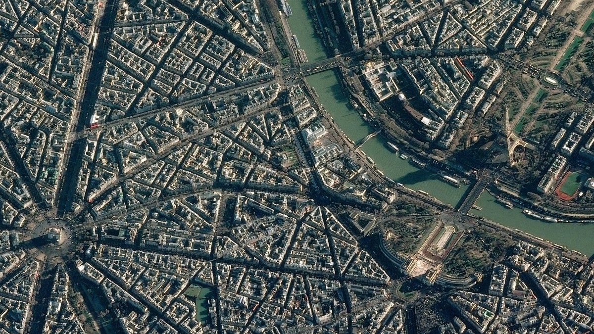 Hommage Johnny Hallyday - Paris - Concert tour Eiffel - Juin 2000 - Juillet 2009 - Satellite Pléiades - Ciel - Espace - Quai Branly - Champ de mars - Airbus Defence and Space - CNES