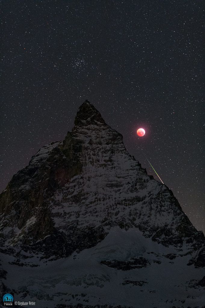 Eclipse de Lune - Cervin - Zermatt - Matterhorn - Moon - Lunar eclipse - Stéphane Vetter - Nuitsacrees - APOD - Janvier 2019