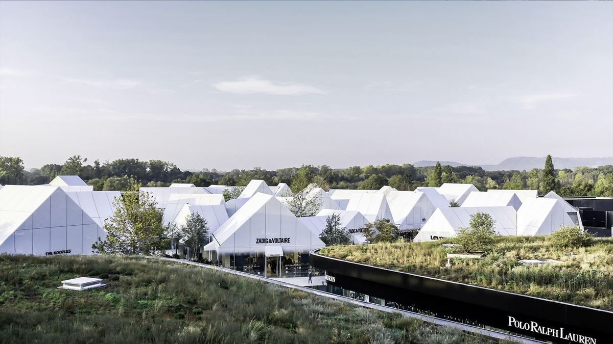 THE VILLAGE, OUTLET SHOPPING CENTER IN VILLEFONTAINE BY GIANNI RANAULO DESIGN 