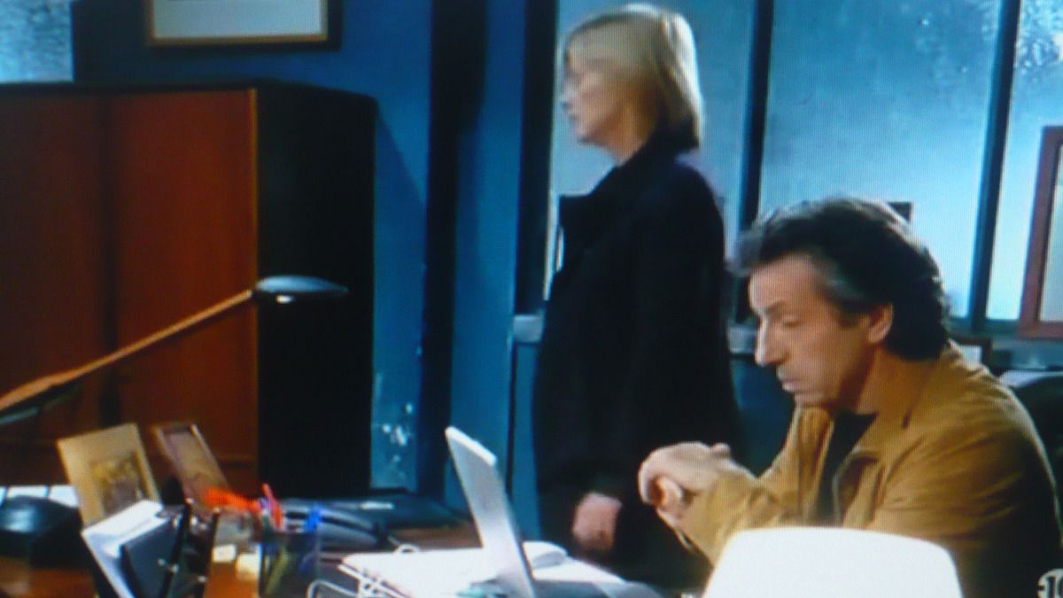 "CENTRAL NUIT" Série TV policière "Vol à la poussette"