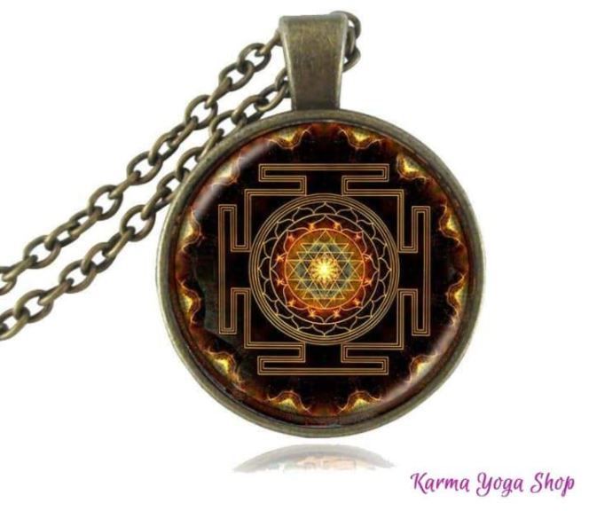 Collier sacré + Pendentif Sri Yantra 