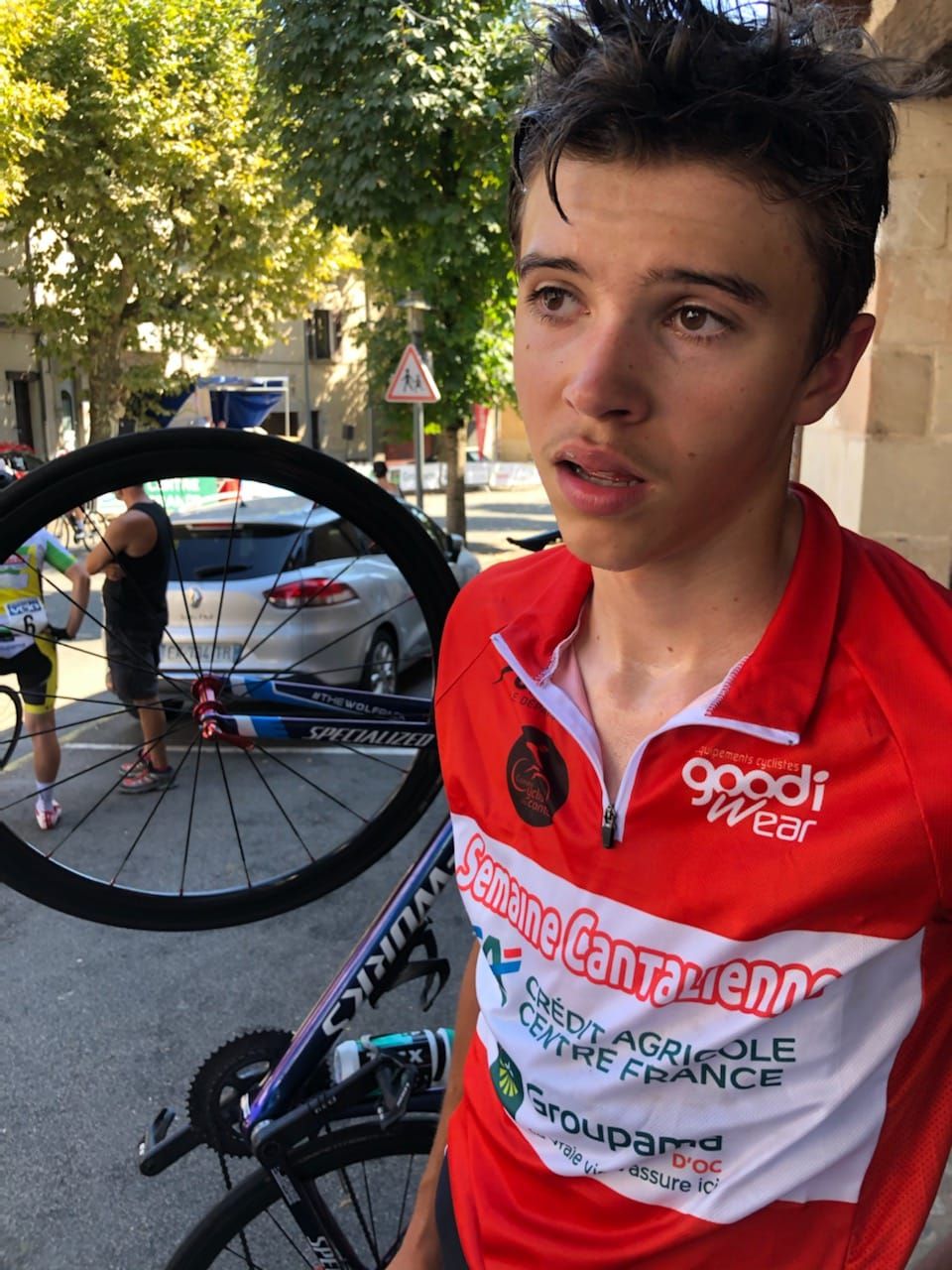 Hugo Roudier (AC Cusset) marqué par l'effort (photo Jacques Dupré)