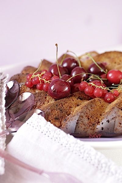 Gateau Aux Fruits Rouges Et Au Chocolat Blanc Epicetout La Cuisine De Dany