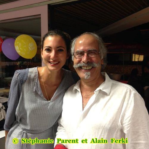 Stéphanie Parent petite fille de harkis qui à traduit le livre Des Vies 62 Enfants De Harkis Racontent , pour le pape François