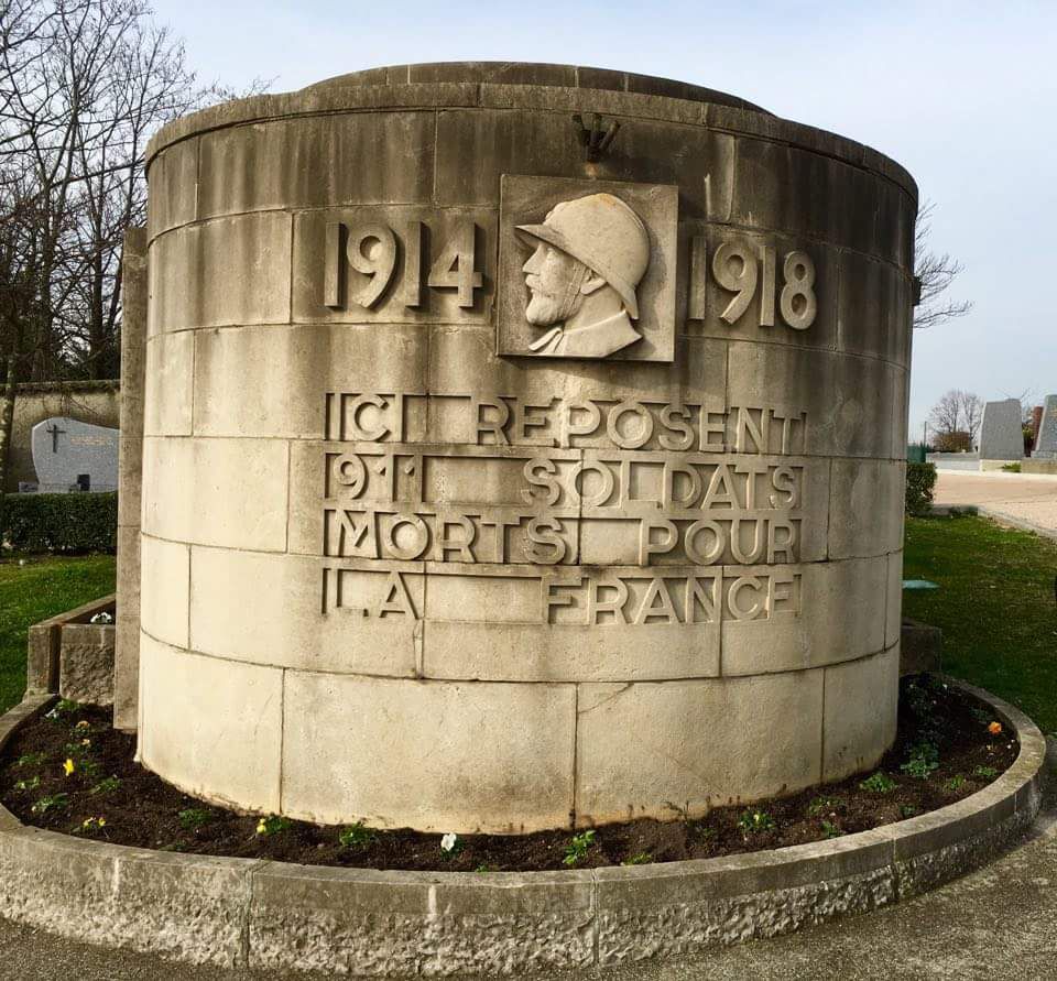 Hommage de Jeanne fille de Harki à son arrière-grand-père mort pour la France.