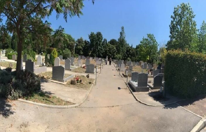 Montpellier Le Cimetiere Musulman Debroussaille Par 55 Benevoles Bienvenue Sur Le Site Harkis Dordogne