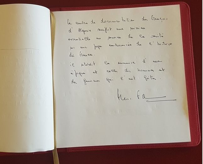  François Fillon tente de séduire les harkis de Perpignan